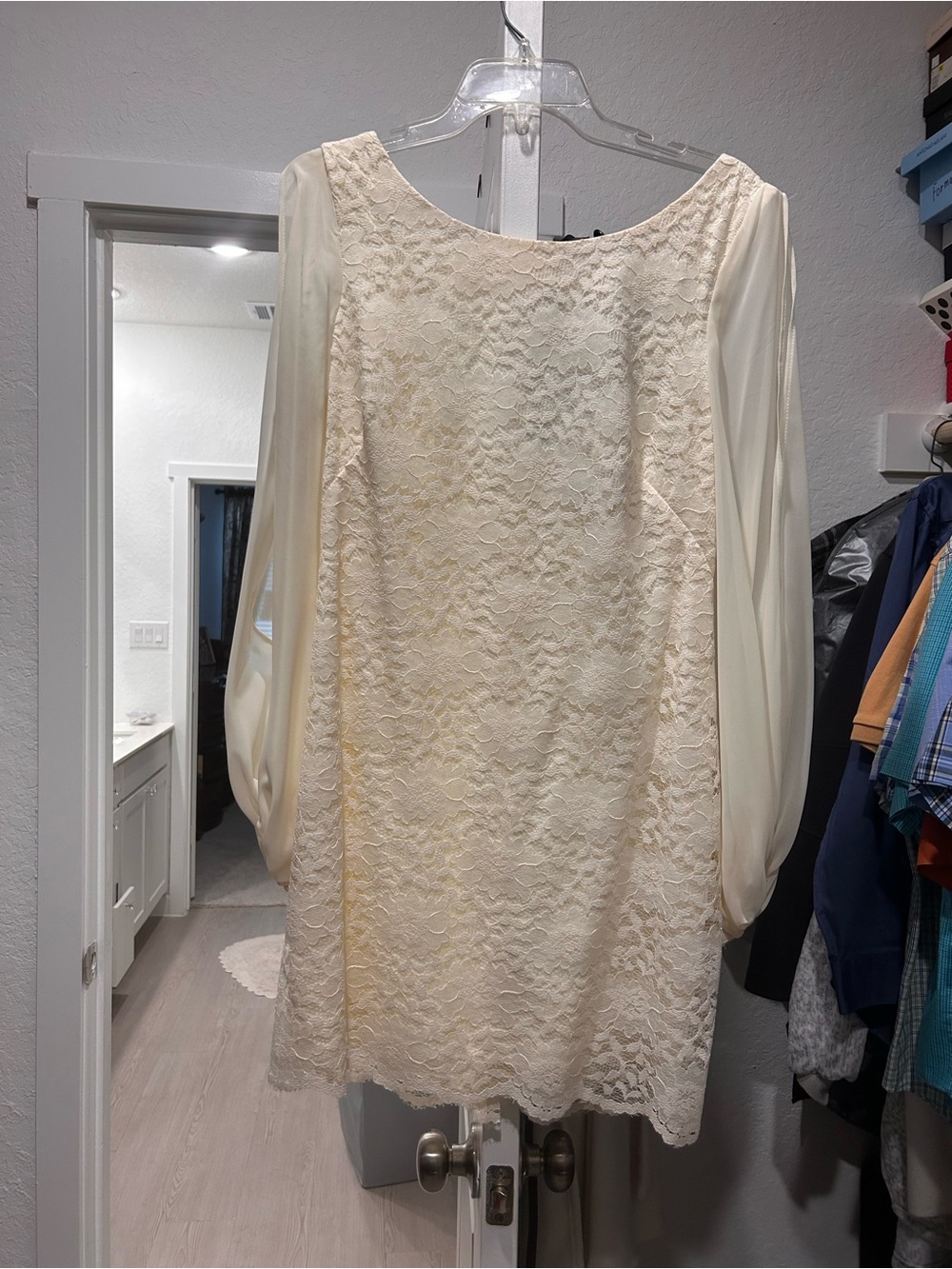 Ivory Lace Long-Sleeve Shift Dress